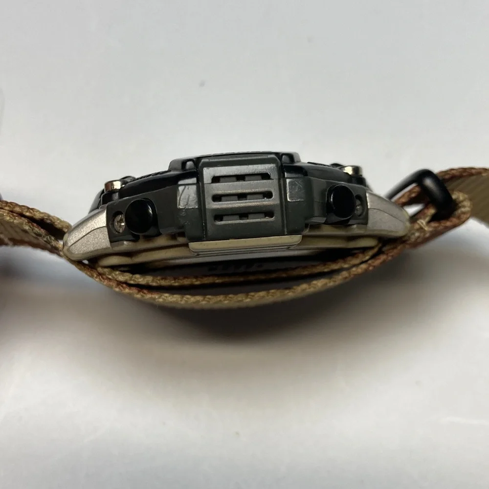 Casio PRT-20 Vintage digital watch, new battery, light works, desert camo nato